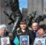 На мемориале "Землякам, погибшим в локальных войнах" были увековечены имена семи вольчан, отдавших свои жизни за Родину - Вольский район